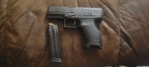 Walther PPX w/3 mags 50rds ammo